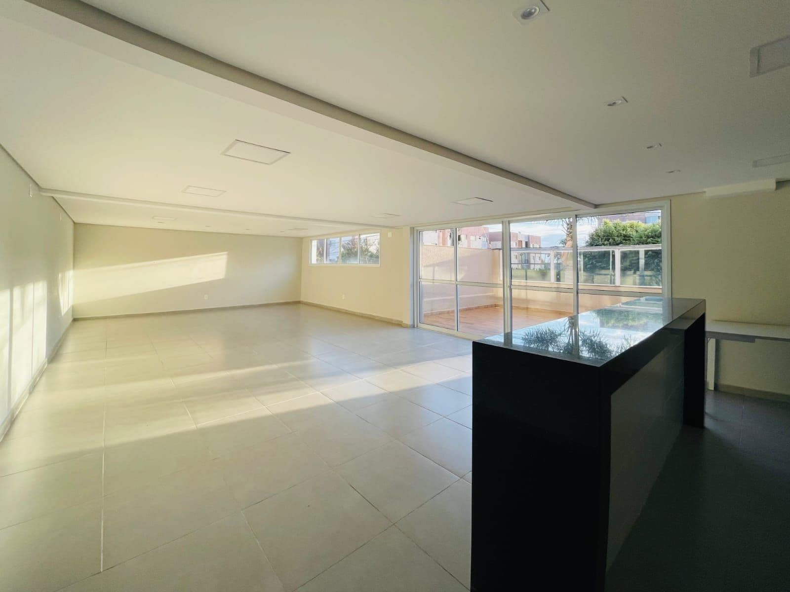 Apartamento em Segismundo Pereira - Uberlândia
