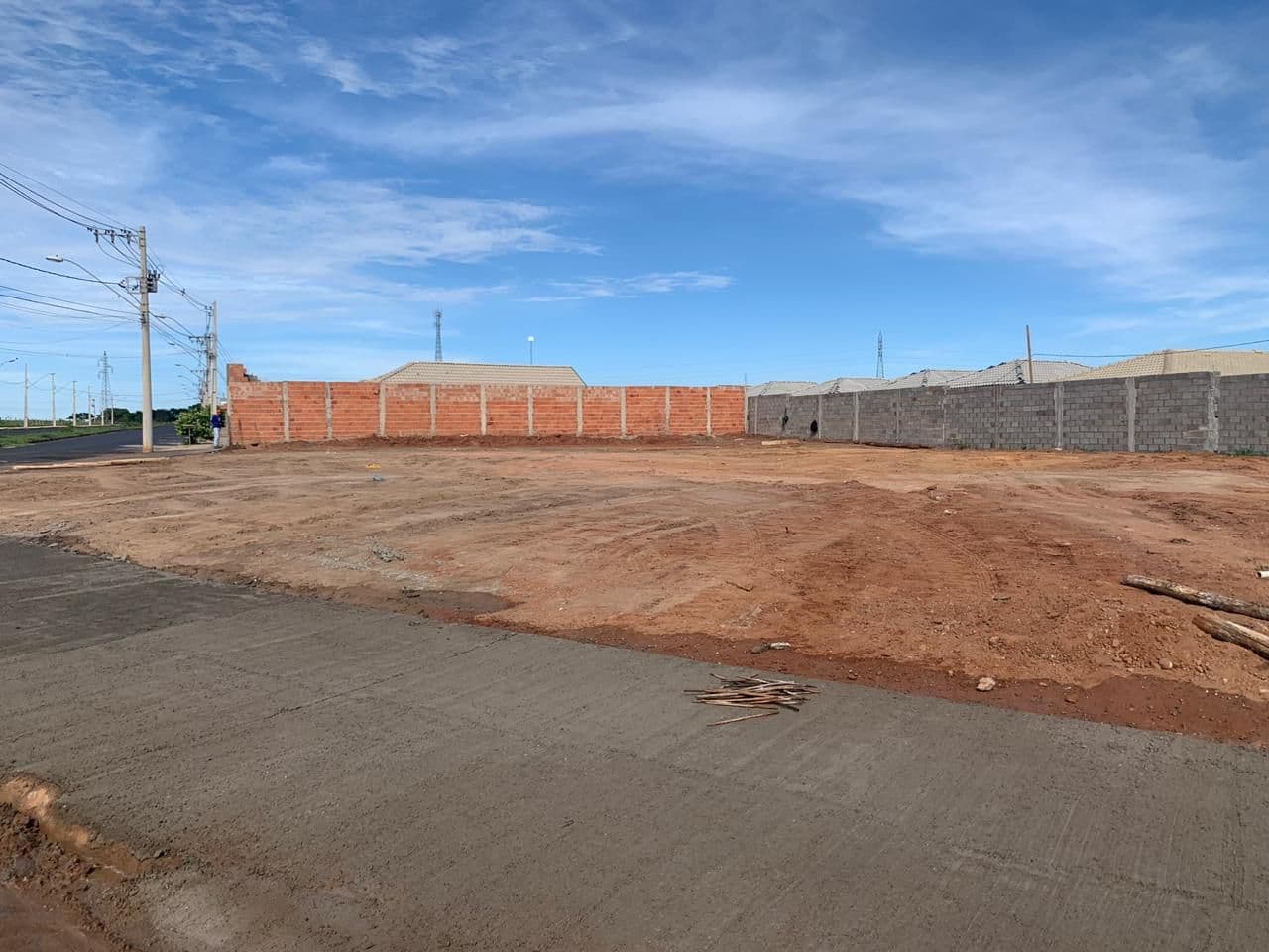 Terreno / Lote / Condomínio em Pequis - Uberlândia